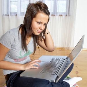 Internet is Distracting Internet is Distracting