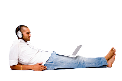 music to listen to for online college students